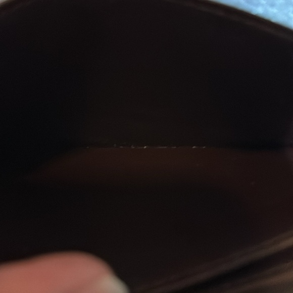 LOUIS VUITTON Amarante Authentic Zippy Patent leather  Wallet only no box /dusty - Picture 10 of 10